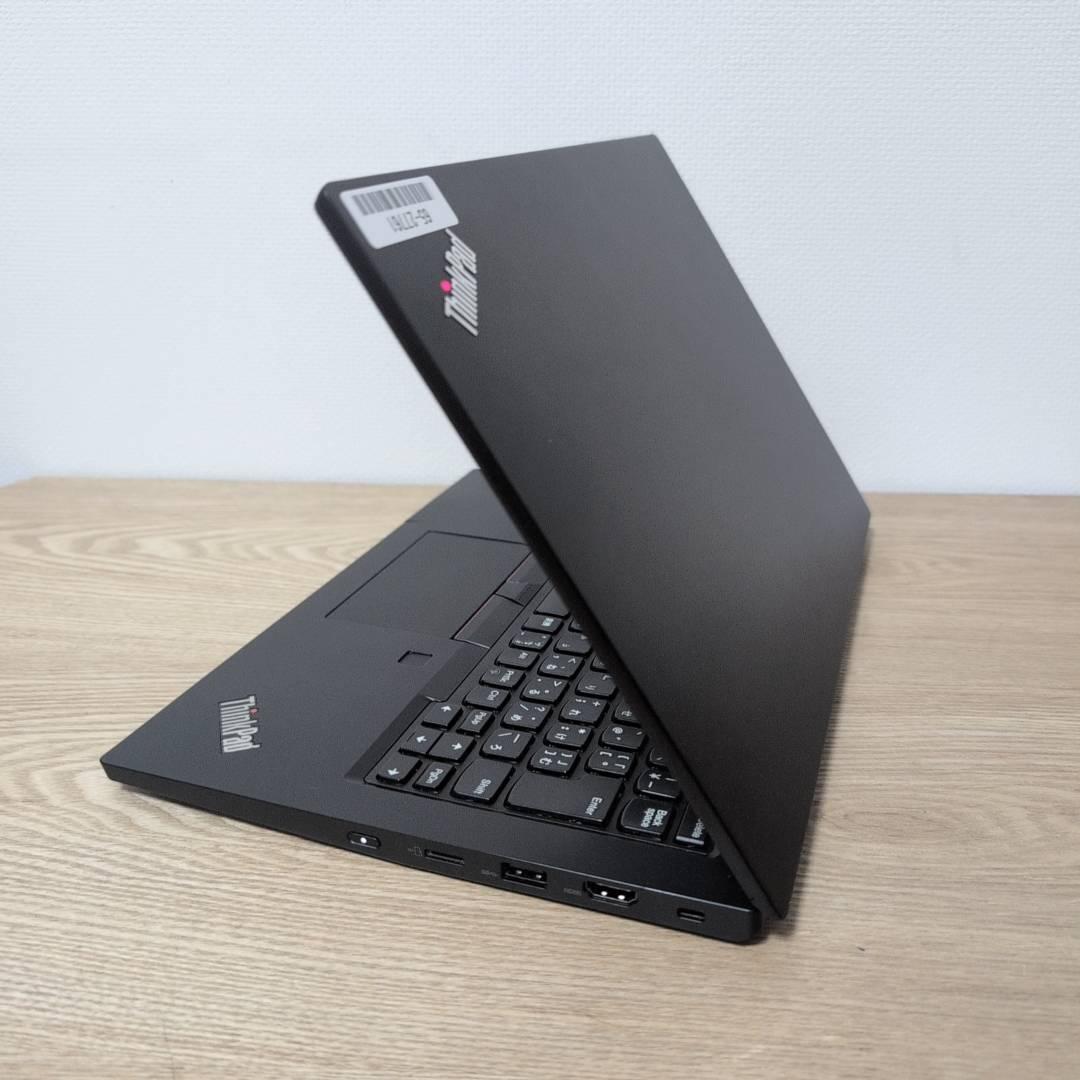 ハイスぺ10世代 Lenovo ThinkPad i7 16G SSD512G Office付き 即納 初心者にも 屆いてすぐ使えます◎ マウスはおまけ?