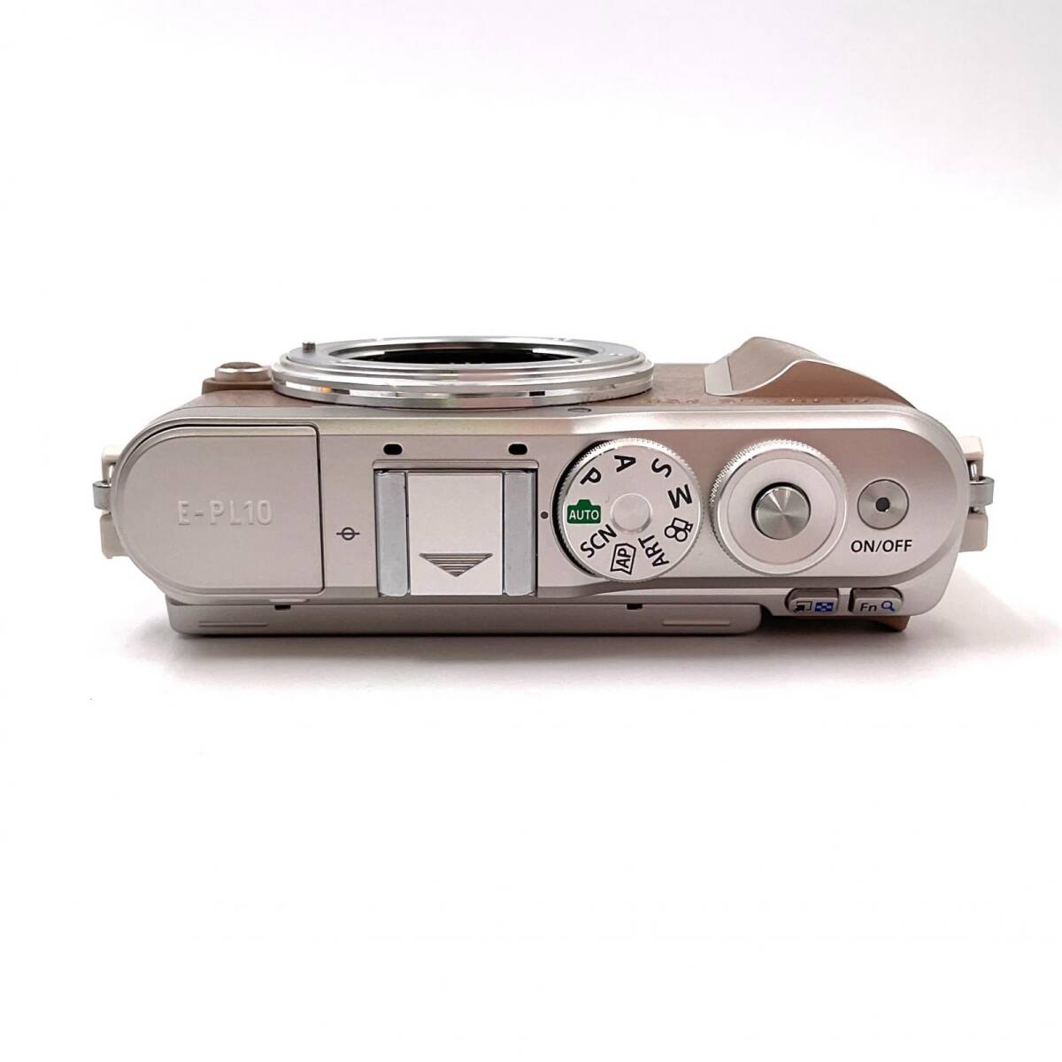 OLYMPUS デジタル一眼 E-PL10 ボディ ブラウン 超美品 動(dòng)作確認(rèn)済【全額返金保証】【最速発送】