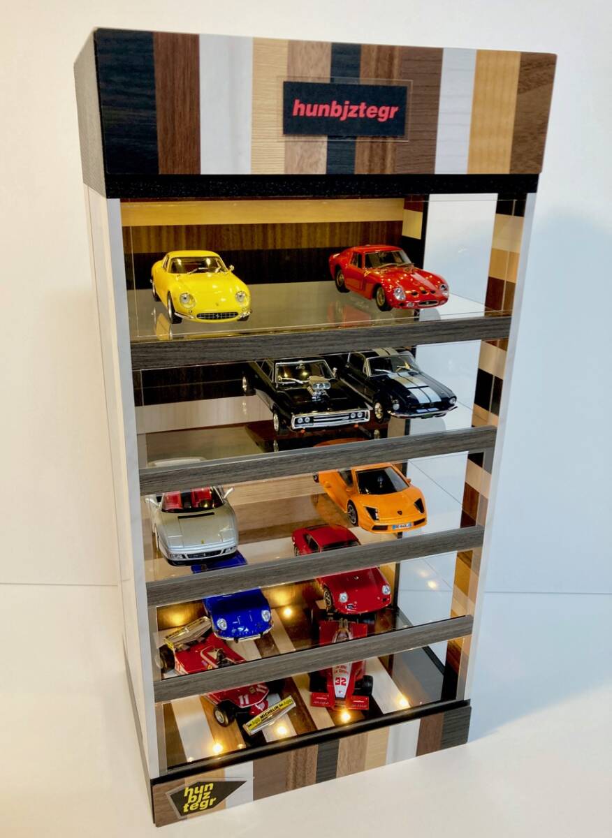 1円スタート・1/43展示20台可能・ランダムウッド・5層式ディスプレーBOX / LED照明20灯・スタイリッシュジオラマ・トミカ、ホットウィールの画像9