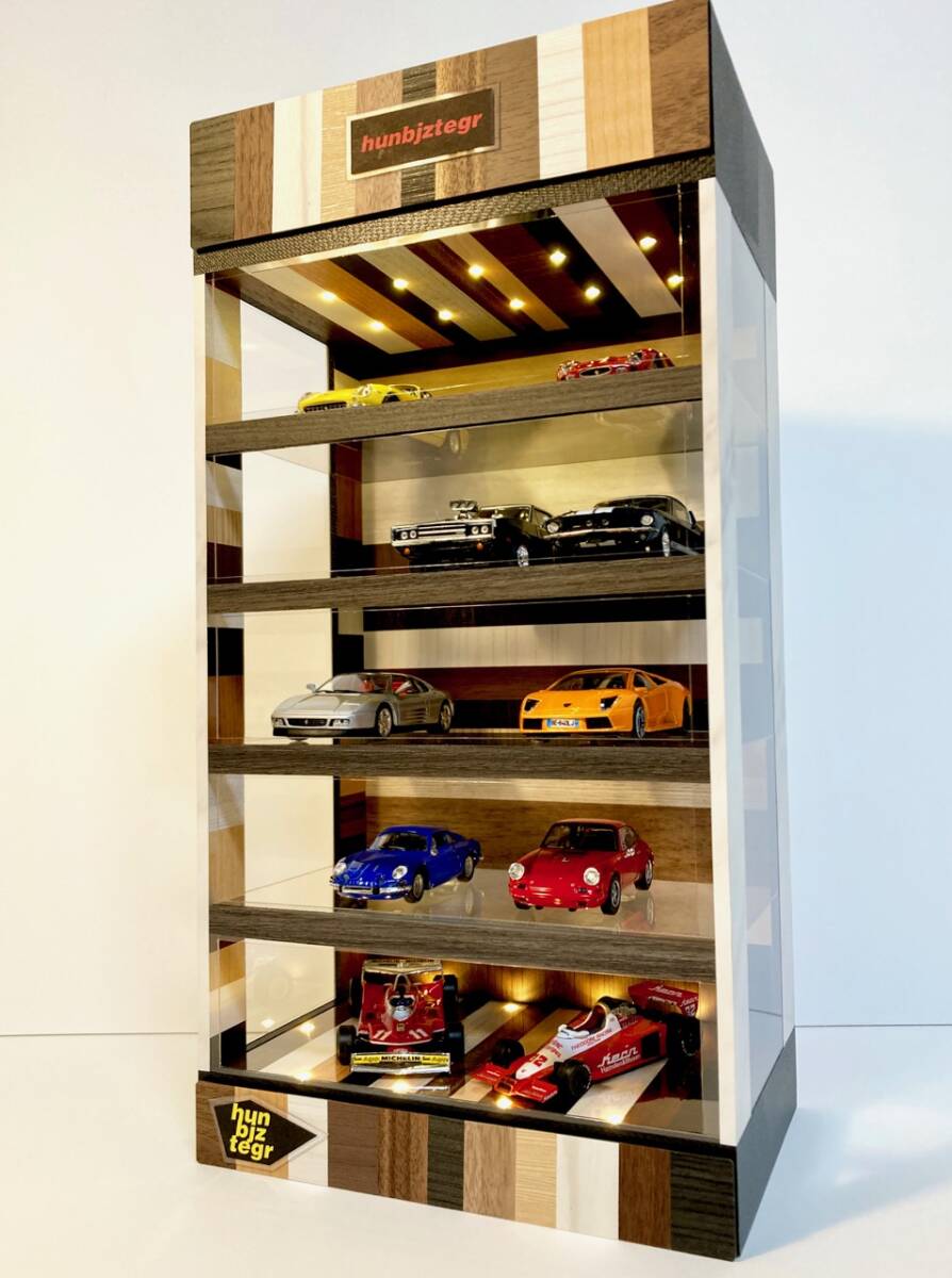 1円スタート・1/43展示20台可能・ランダムウッド・5層式ディスプレーBOX / LED照明20灯・スタイリッシュジオラマ・トミカ、ホットウィールの画像4
