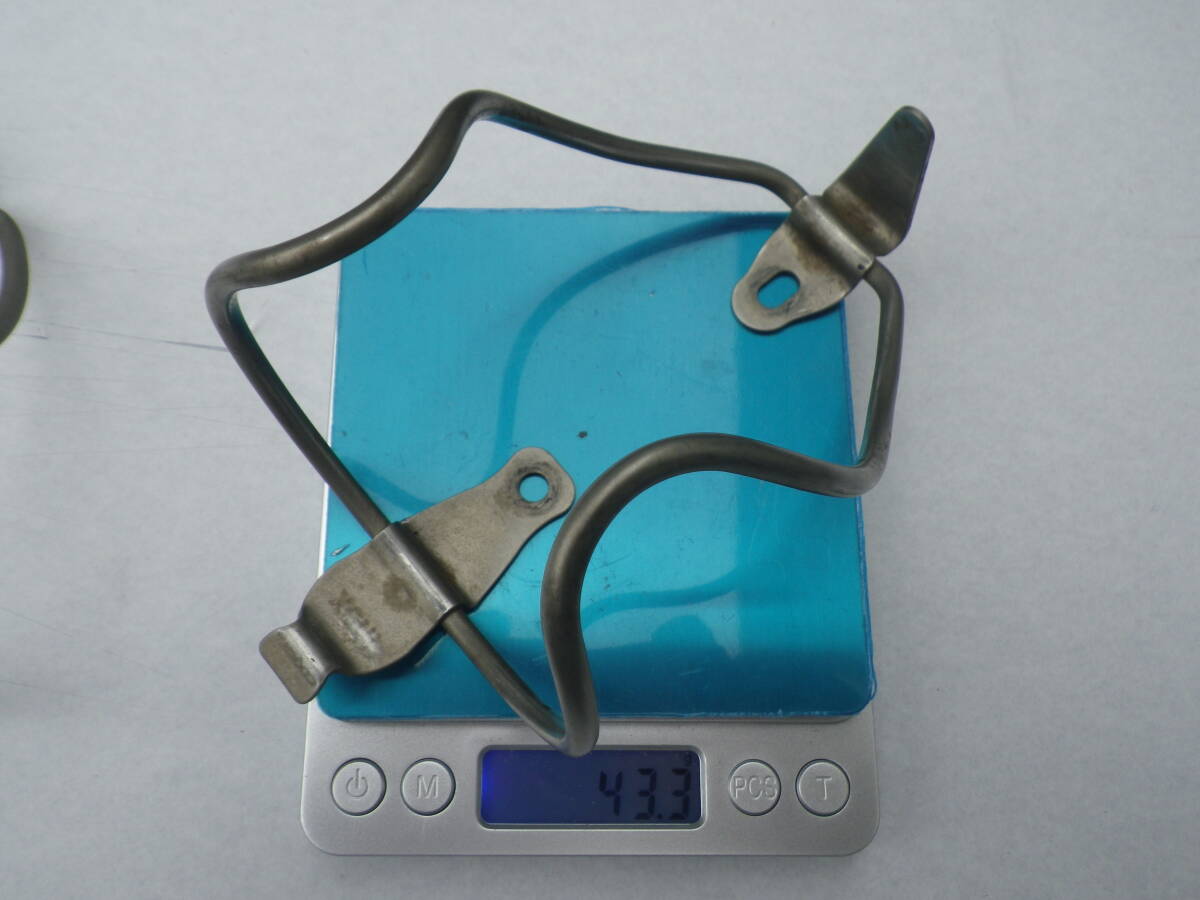 ★軽量チタン製ボトルケージ＋同型ステンレス製ボトルケージ★_画像6