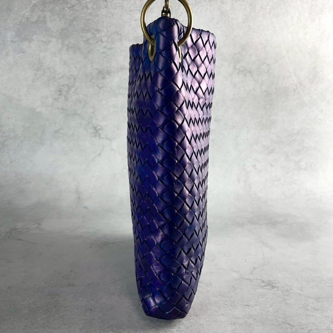 美品 希少色 BOTTEGA VENETA ボッテガヴェネタ イントレチャート ショルダーバッグ サコッシュ 編み込み 肩掛け 斜め掛け 青 ブルー メンズ