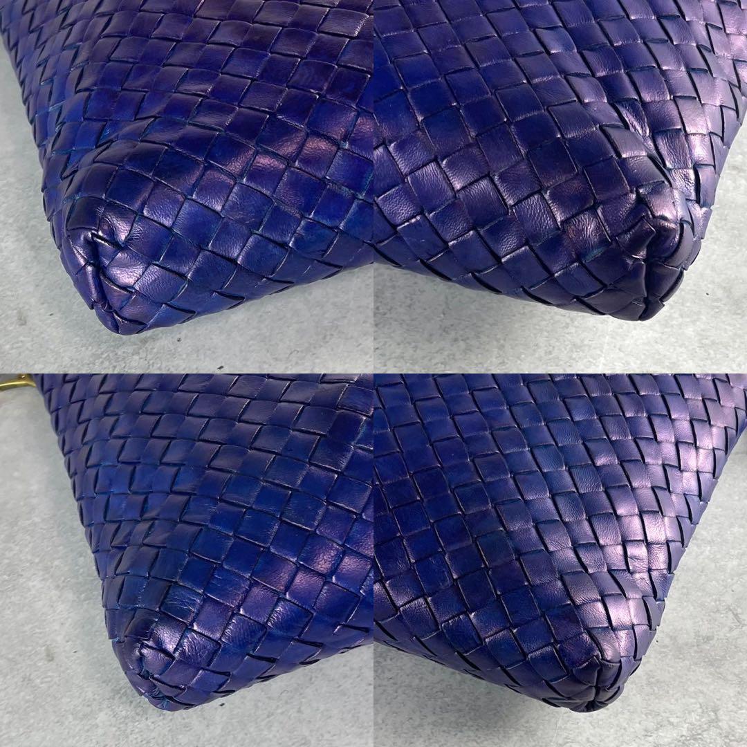 美品 希少色 BOTTEGA VENETA ボッテガヴェネタ イントレチャート ショルダーバッグ サコッシュ 編み込み 肩掛け 斜め掛け 青 ブルー メンズ