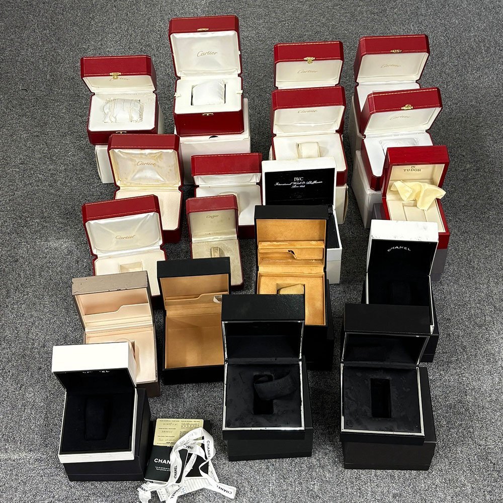 1円 現(xiàn)狀品 19點(diǎn) カルティエ ブルガリ シャネル 他 時(shí)計(jì)用 箱 空き箱 BOX ケース まとめて 大量 中古