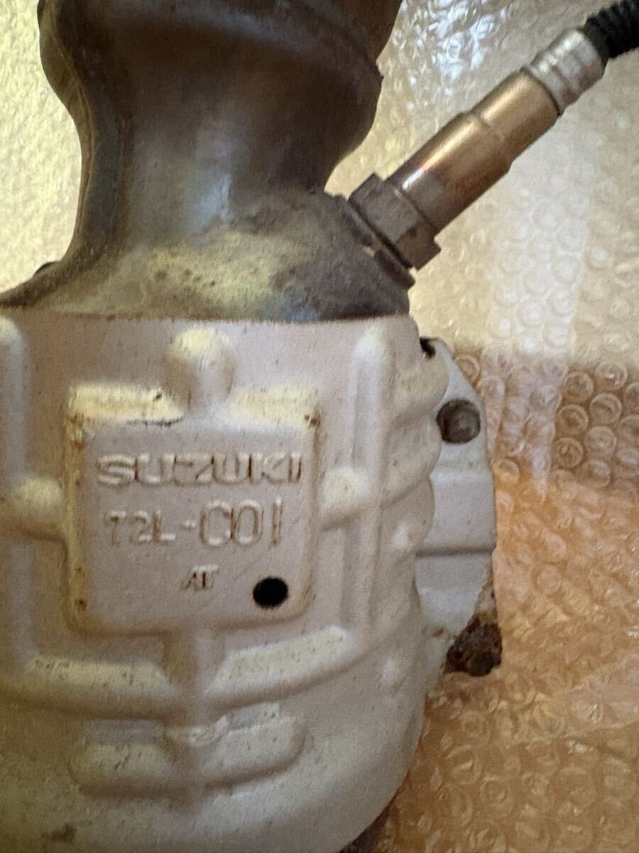 【中古】CBA-ZC32S　スイフト　M16A　觸媒　72L-C01 