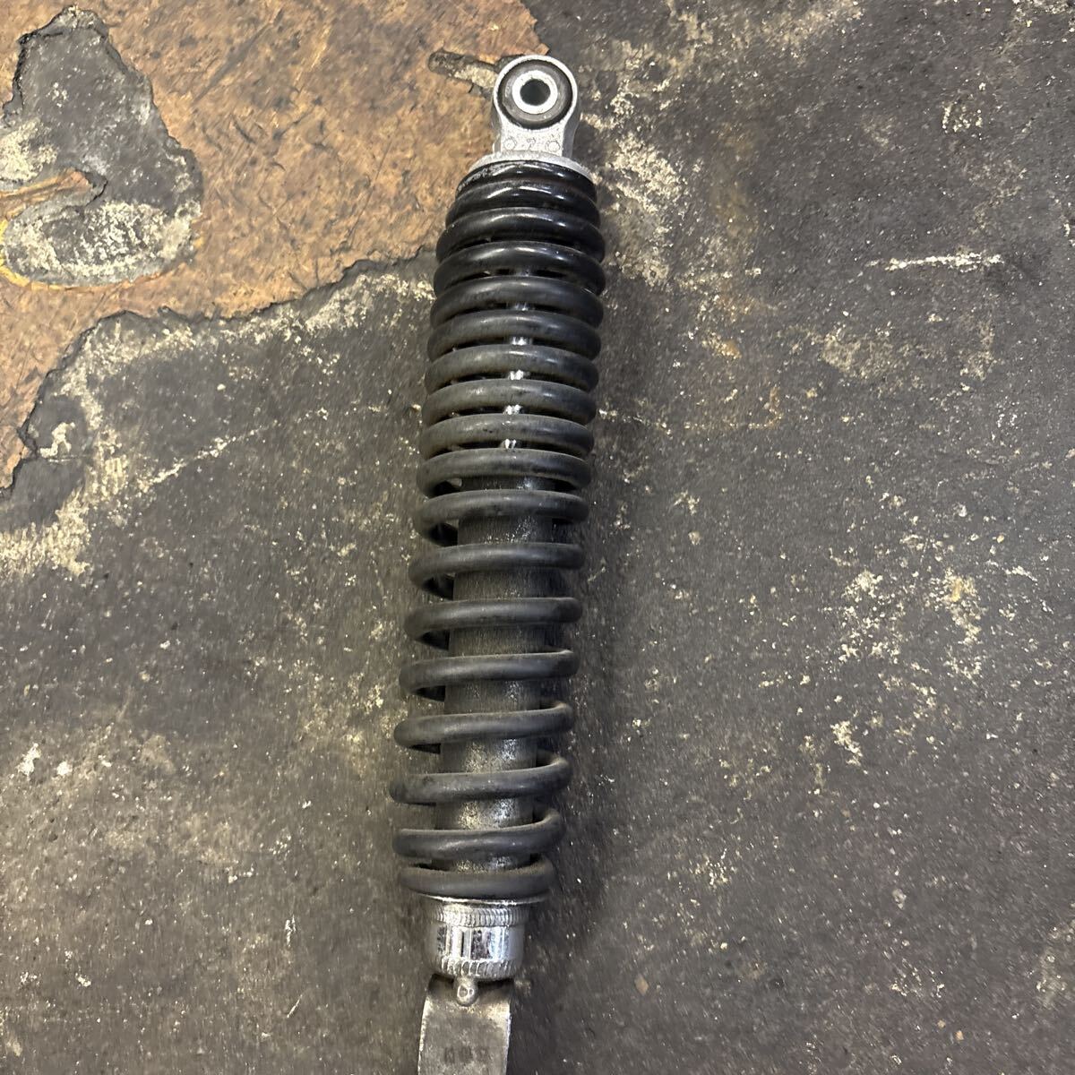 スズキ　SUZUKI アドレス125 CF4EA リアサスペンション リアサス　13_画像9