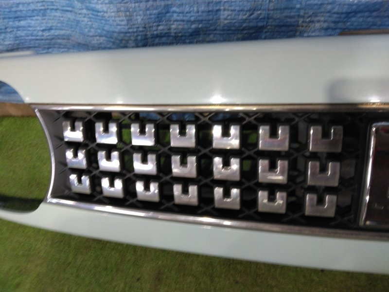 HE22S アルトラパン フロントグリル ※個人宅配送不可_画像4