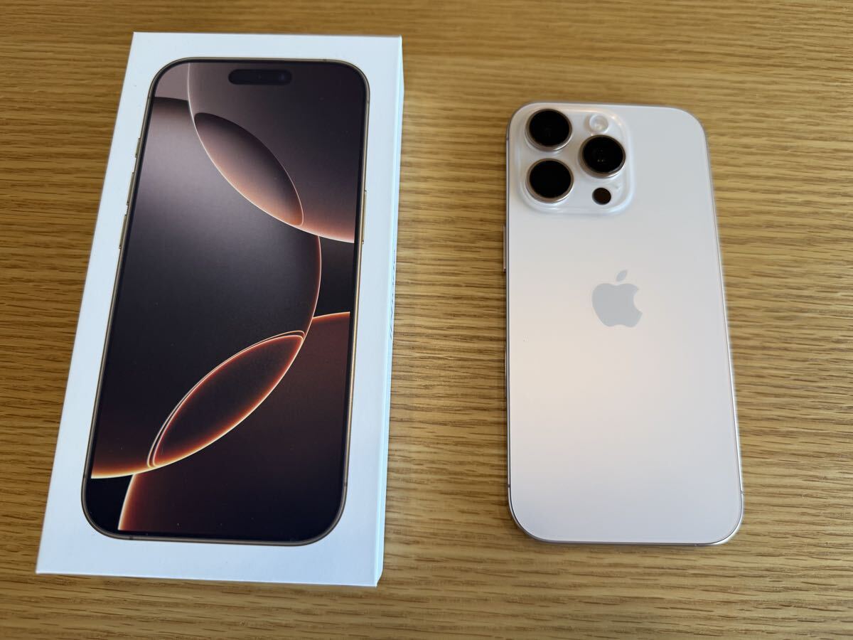 Apple iPhone 16 Pro SIMフリー デザートチタニウム 256GB 箱・付属品付き 中古