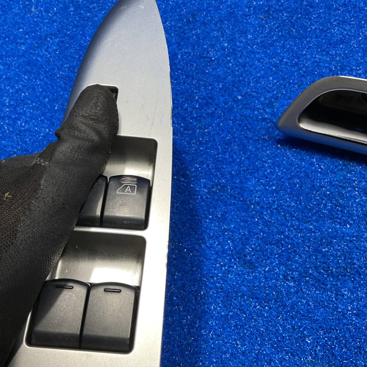 [AK-0030244][U3] H27 日産 デイズルークス B21A 166053km X42 『　パワーウインドウスイッチ パネル 左右　』 軽_画像6