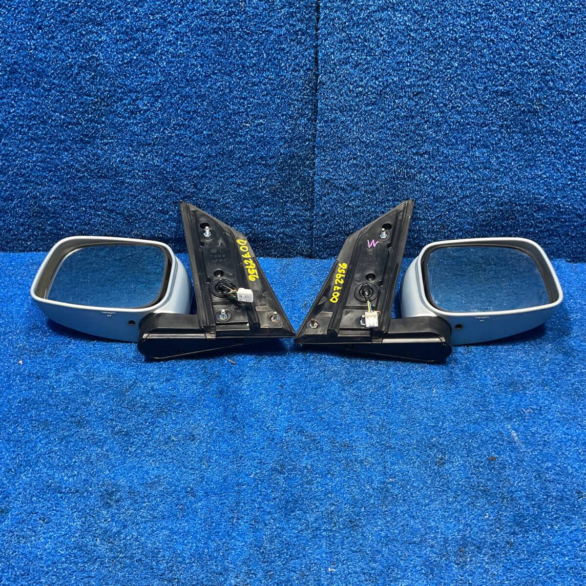 [AK-0026166][C2-6] H14 三菱 eKワゴン H81W 178508km T21　『　ドアミラー 左右　』　軽