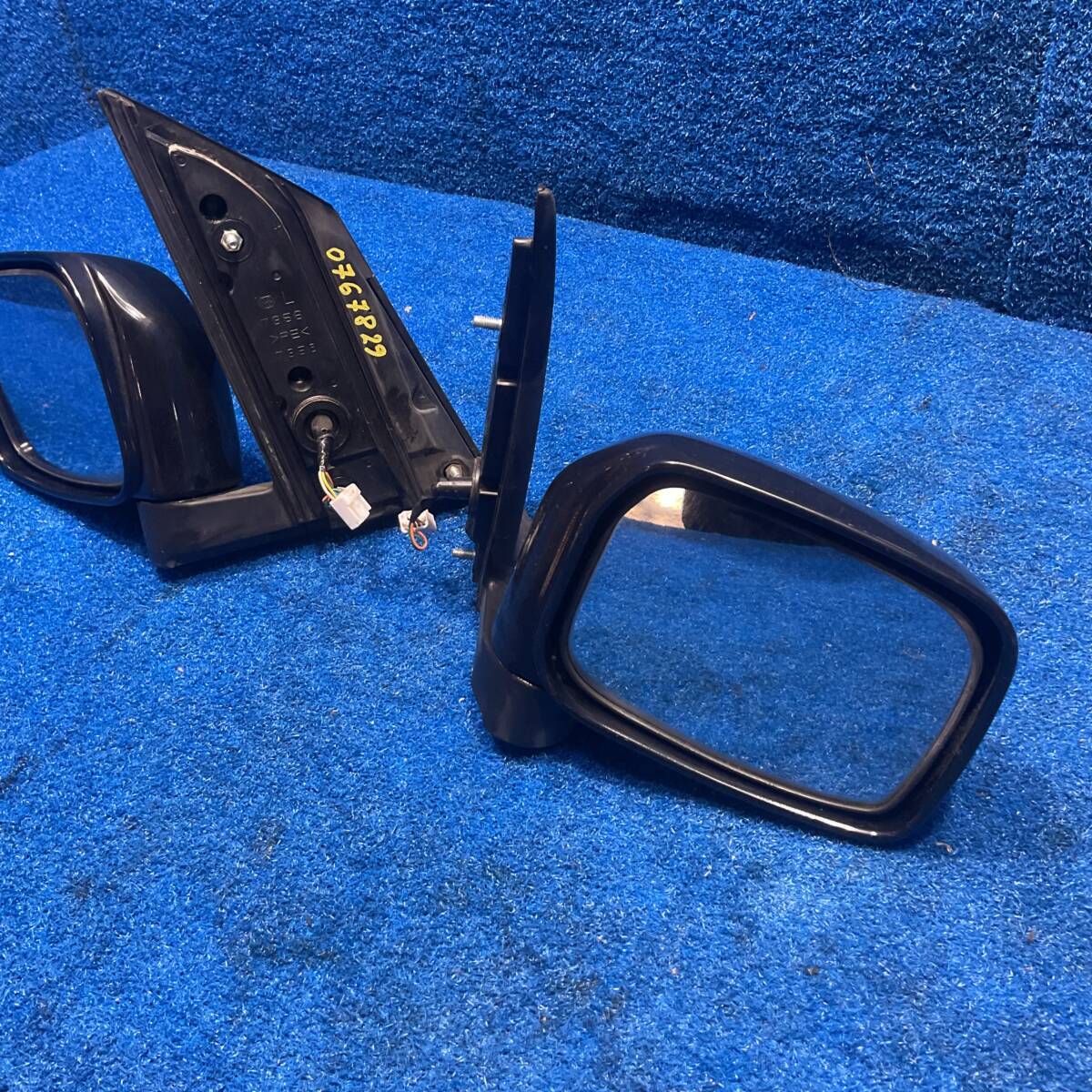 [AK-0026362][C2-7] H16 三菱 eKワゴン H81W 139907km X42『　ドアミラー　左右　』　軽