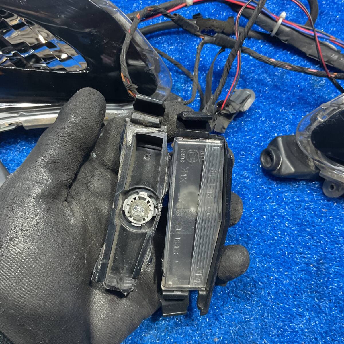 [AK-0030670][J2] H28 Mazda Roadster ND5RC RS 6MT [ противотуманая фара левый правый ] 634599