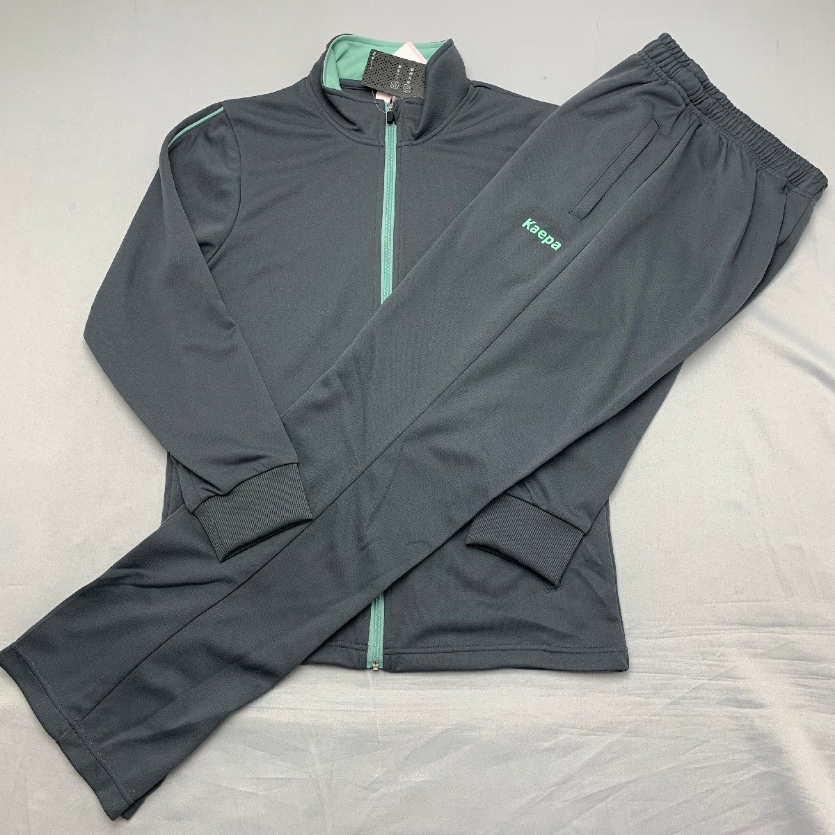 【送料無料】【新品】Kaepa レディーストレーニングスーツ(吸水速乾 UVカット)  M  チャコールグレー★701631_画像1