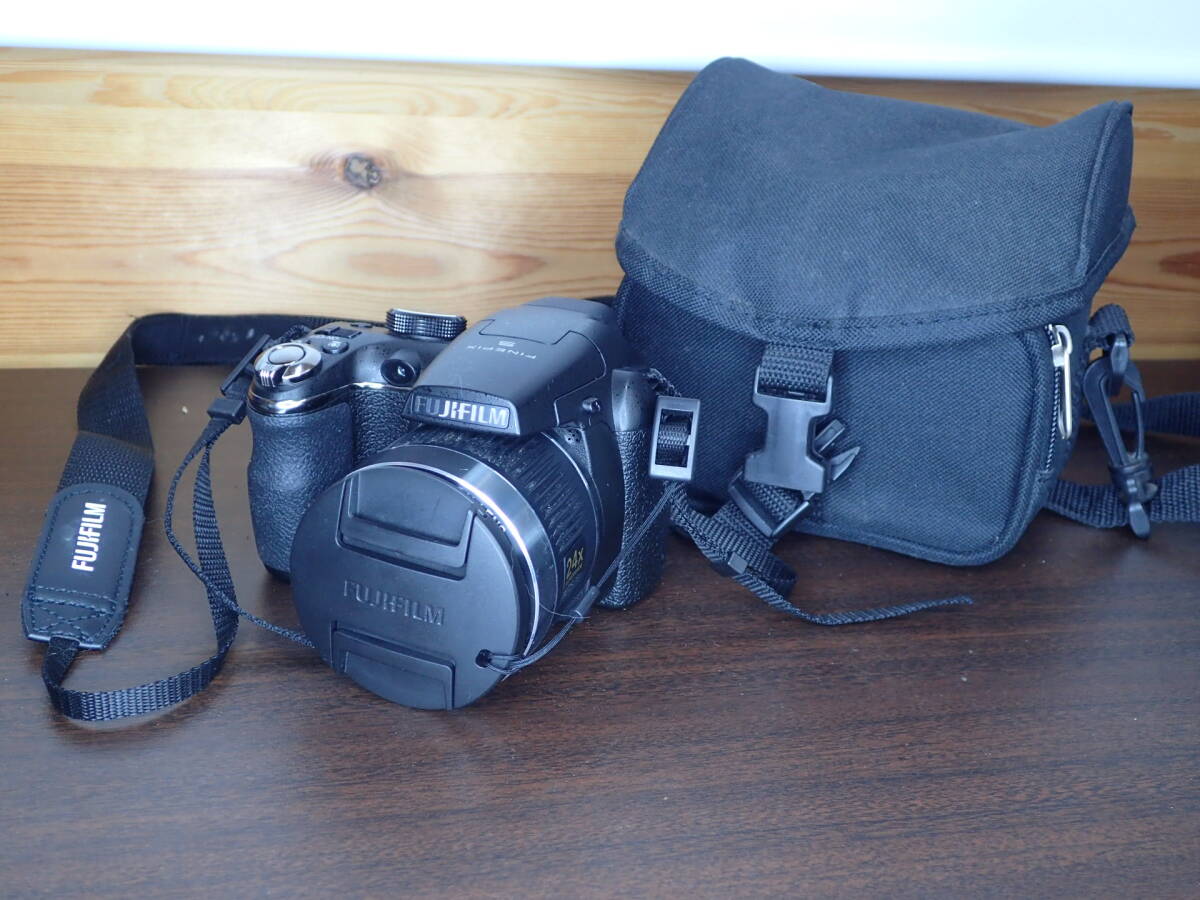 富士フィルム デジタルカメラ FinePix S3200 1400萬畫素 広角24mm 光學(xué)24倍ズーム 3型液晶 USED