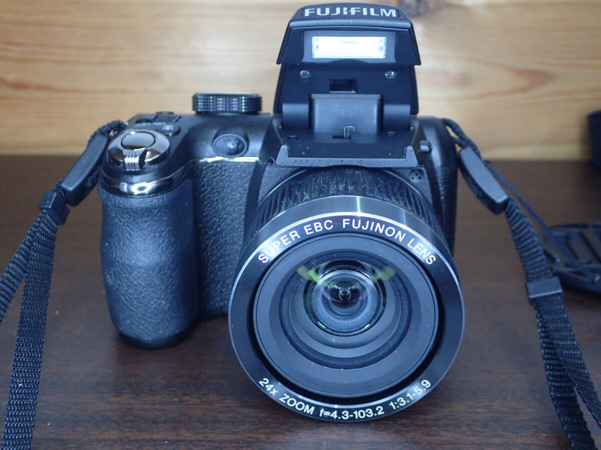 富士フィルム デジタルカメラ FinePix S3200 1400萬畫素 広角24mm 光學(xué)24倍ズーム 3型液晶 USED