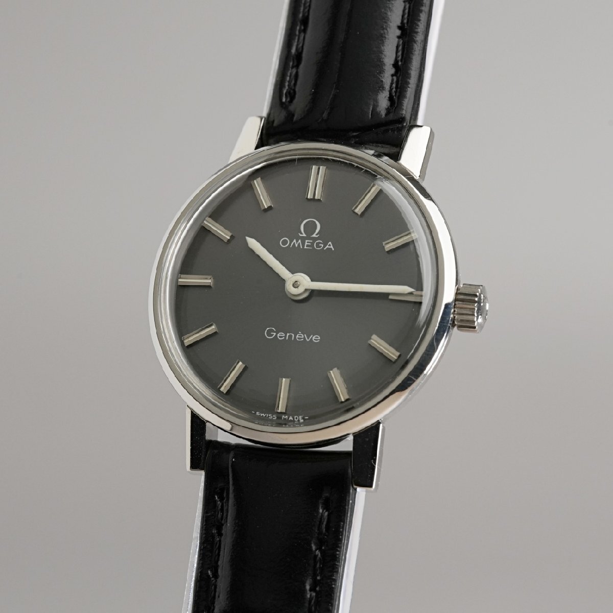 【OH済】1974年 オメガ アンティーク cal625 ジュネーブ 手巻き グレー ポストヴィンテージ_画像2