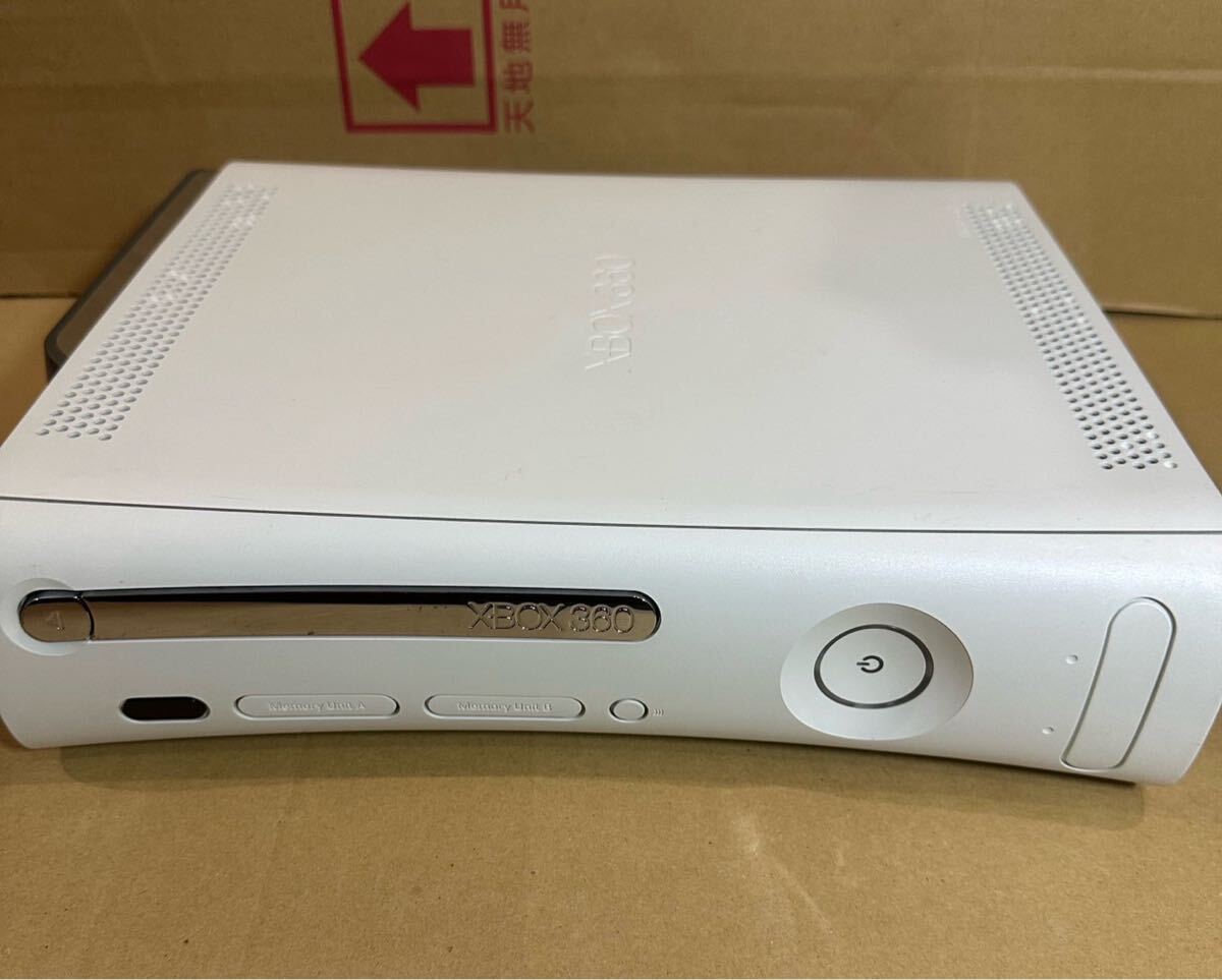 Xbox 360 CONSOLE 本體 （初代Xbox互換性アップデート済） ソフト付き