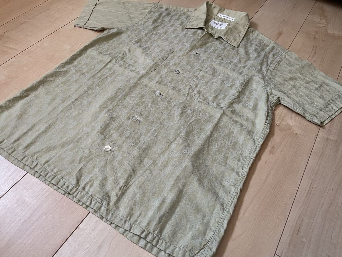 美品60'S USA製 Golden Needle Manhattan オープンカラーシャツループカラーベージュビンテージ表記Mカスリ総柄半袖シャツ_画像3