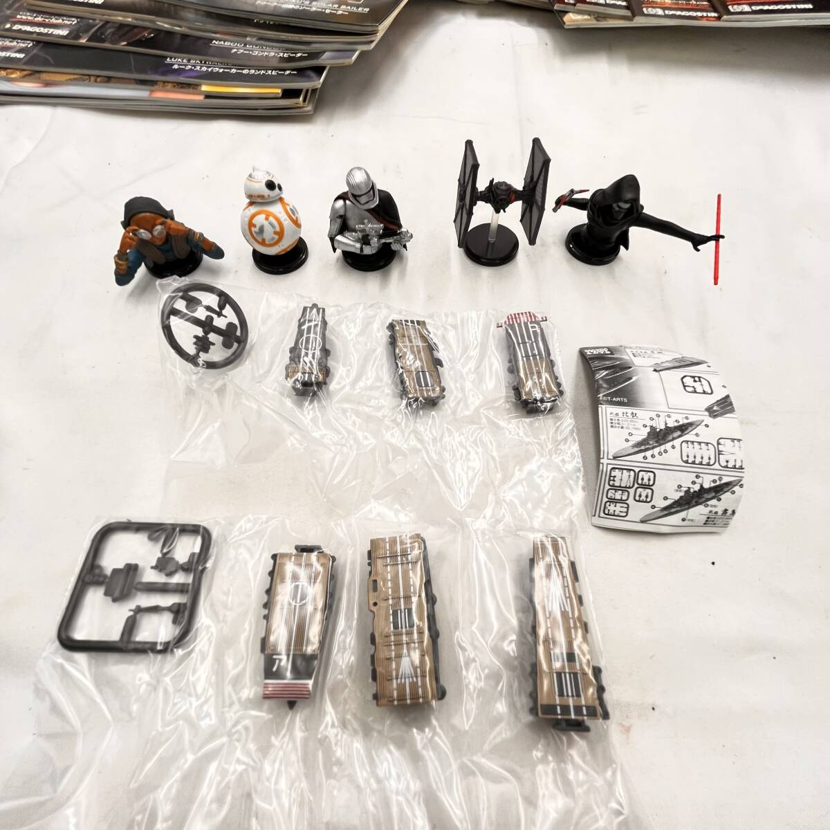 【送料無料】STAR WARS スターウォーズ まとめ売り フィギュア ビークル ファクトファイル 書籍 グッズ コレクション_画像9