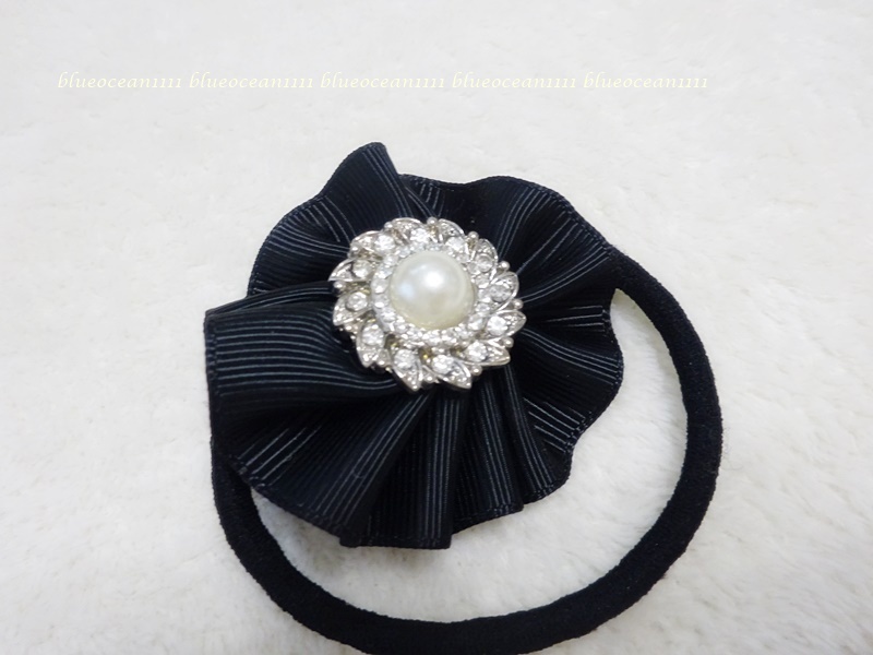 未使用品 お上品で清楚【ビジューヘアゴム3点セット】使いやすいネイビー ブラック グレーの3色 パール ラインストーン ヘアアクセサリー _画像4