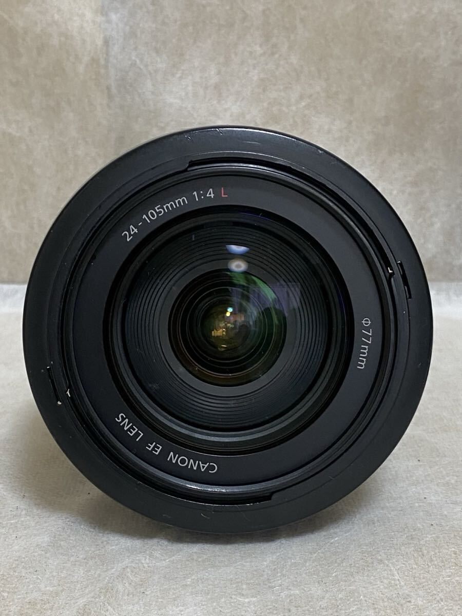 13 Canon 24-105mm ズームレンズ