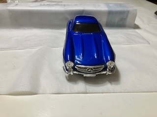 ベンツ1956 ブリキミニカー　1/24ぐらい（全長２４ｃｍ）　フリクションサウンド