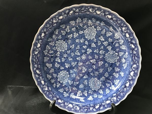 たち吉　染付輪花　大皿　参考価格5,400円_画像1