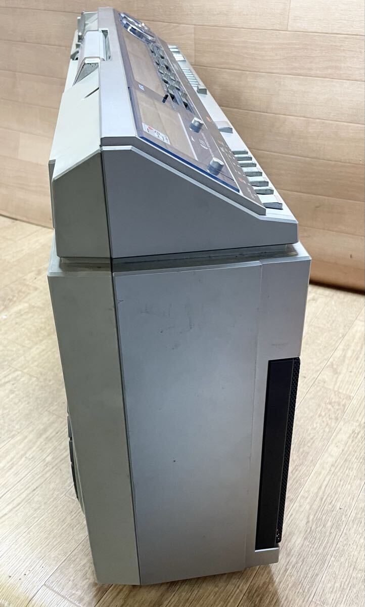 ラジオ 音出し確認済み☆ SHARP シャープ レコード両面演奏ポータブルステレオ VZ-V2 ラジカセ カセット お寶 コレクター B21