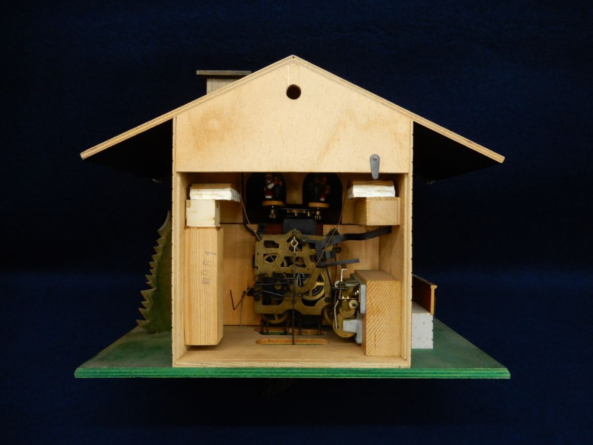 ★★古い鳩時計 SWISS MADE オルゴール付★ログハウス/スイス制/ジャンク品/消費稅0円