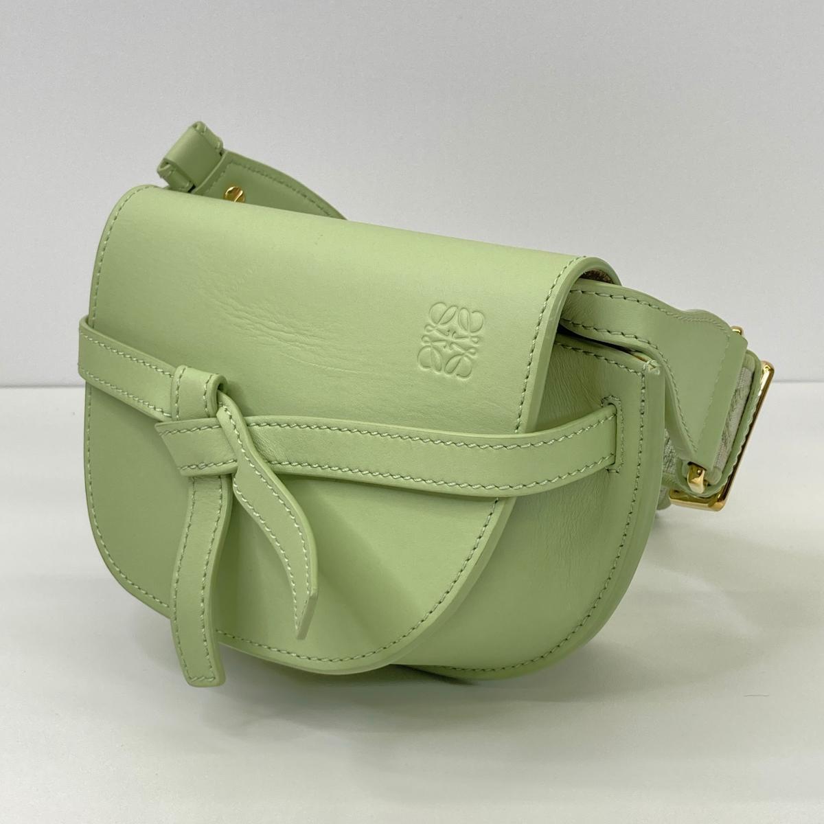 LOEWE （ロエベ） ゲート ミニ ショルダーバッグ バッグ グリーン 329.13.U62 used:B 【ROS】 【中古】