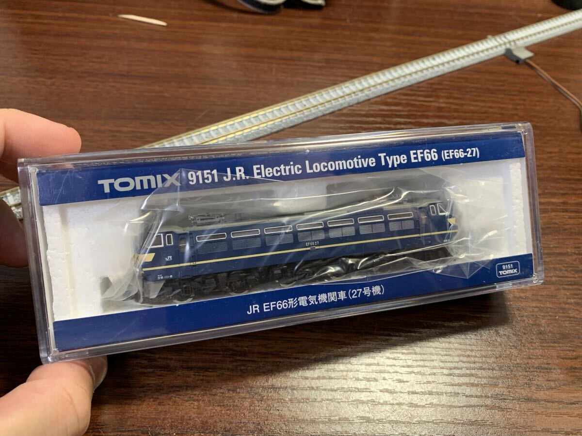 TOMIX 9151 EF66 電気機関車　27号機　 クーラー付き　トミックス Nゲージ 鉄道模型 JR PC6056 _画像3