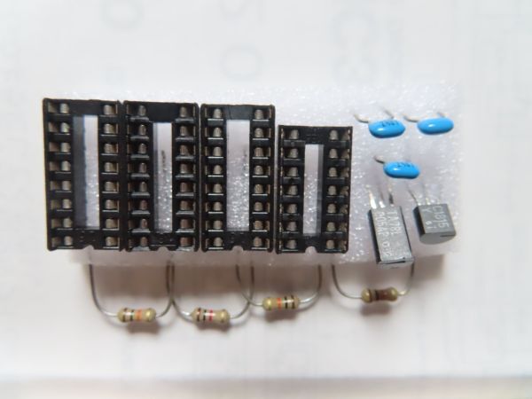 【未組立】秋月電子 50Hz 超高精度クリスタルタイムベースキット （部品セット）_画像4