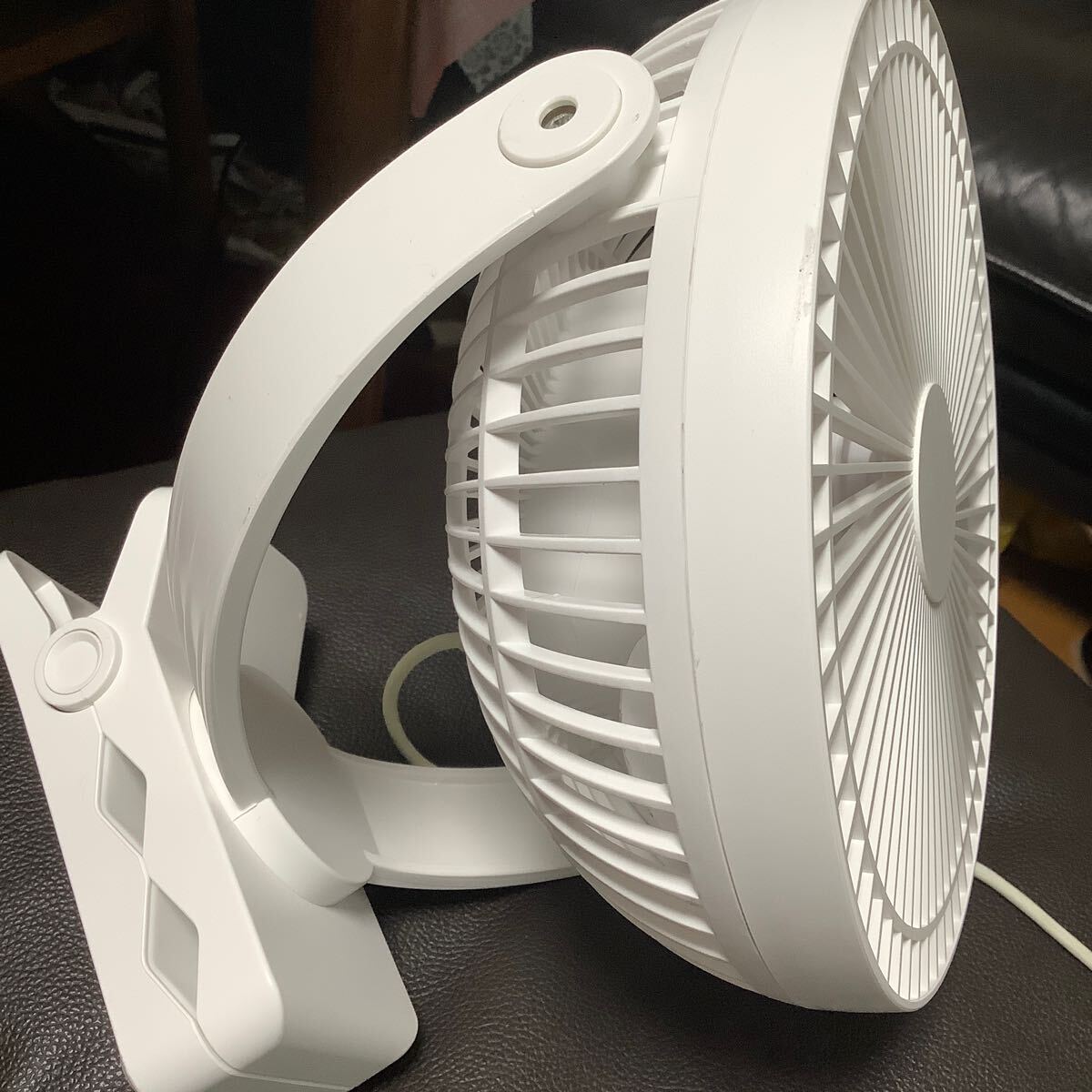 ニトリ USB充電式 マグネットクリップファン ホワイト TF29NC WH 動作確認済み 美品