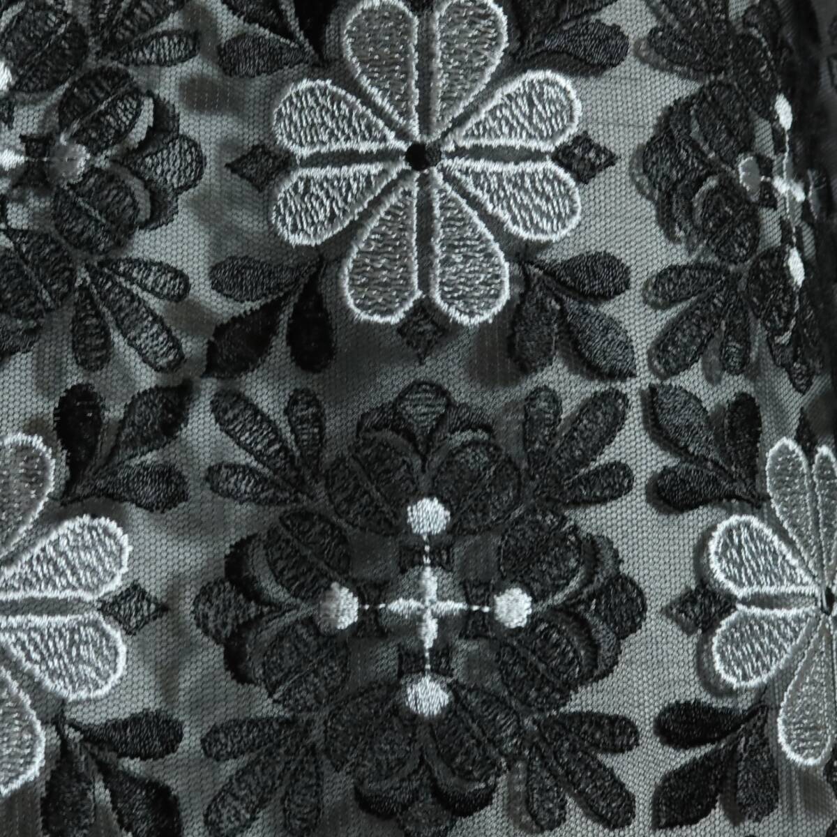 【美品】レリアン★刺繍付きチュールレースのスカート 黒系 大きいサイズ13＋ おしゃれなバイカラー♪z15514_画像7