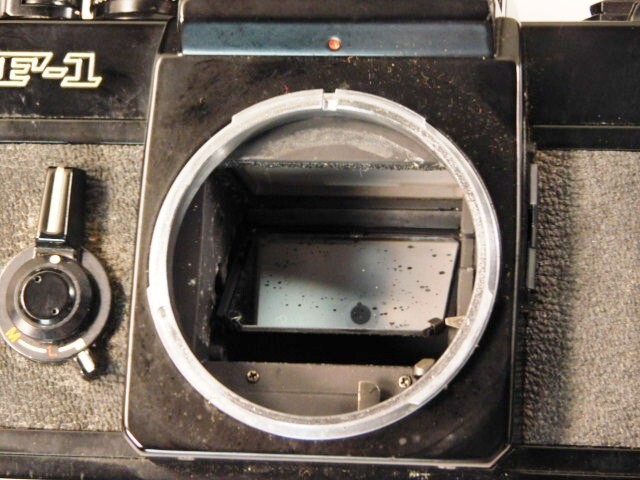 Y322★CANON F-1 一眼レフフィルム式カメラ マニュアルレンズセット/一眼レフ カメラ /FD55mm/キャノン/送料700円～