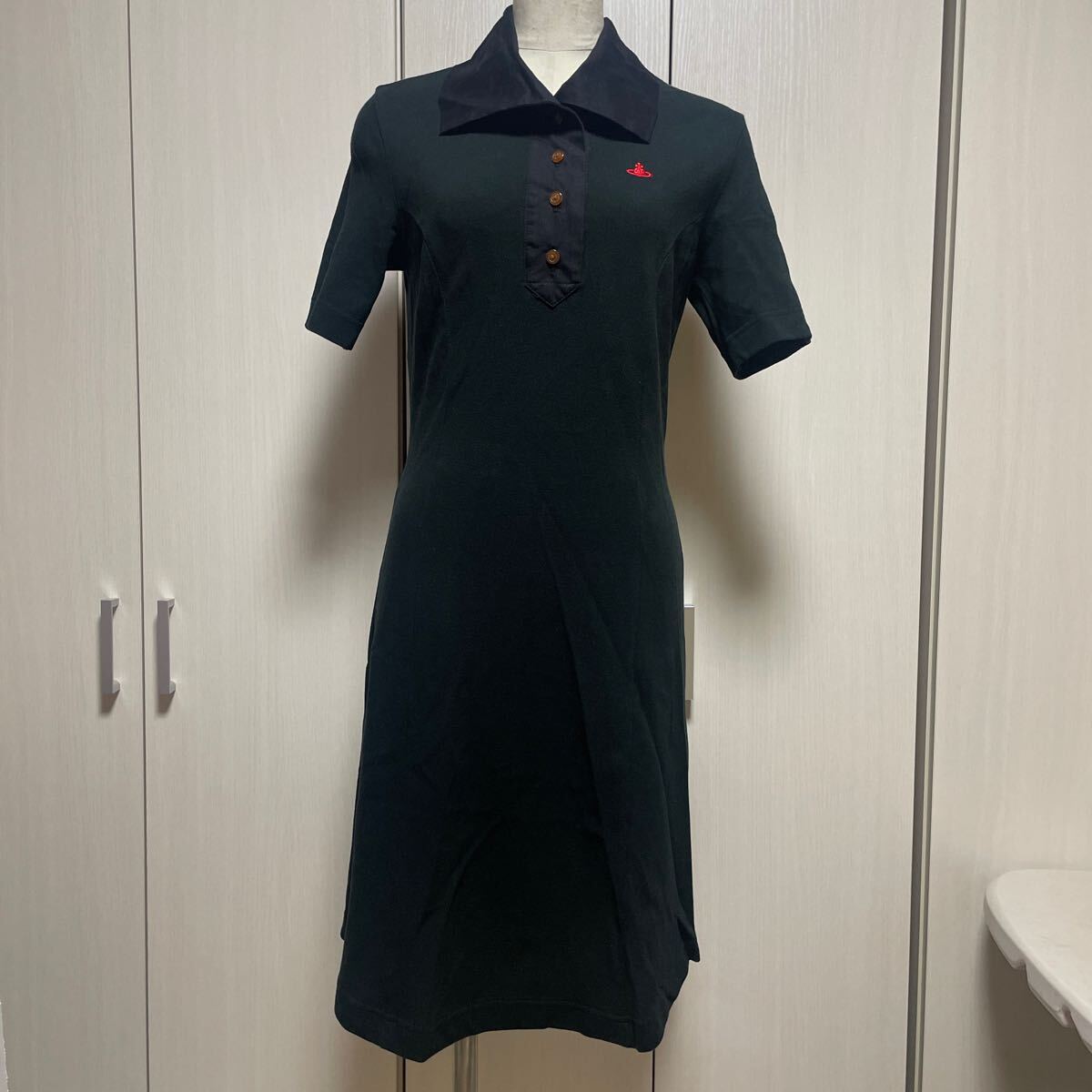 最終値下げ　ヴィヴィアンウエストウッド　美品ポロワンピース　ブラック　2