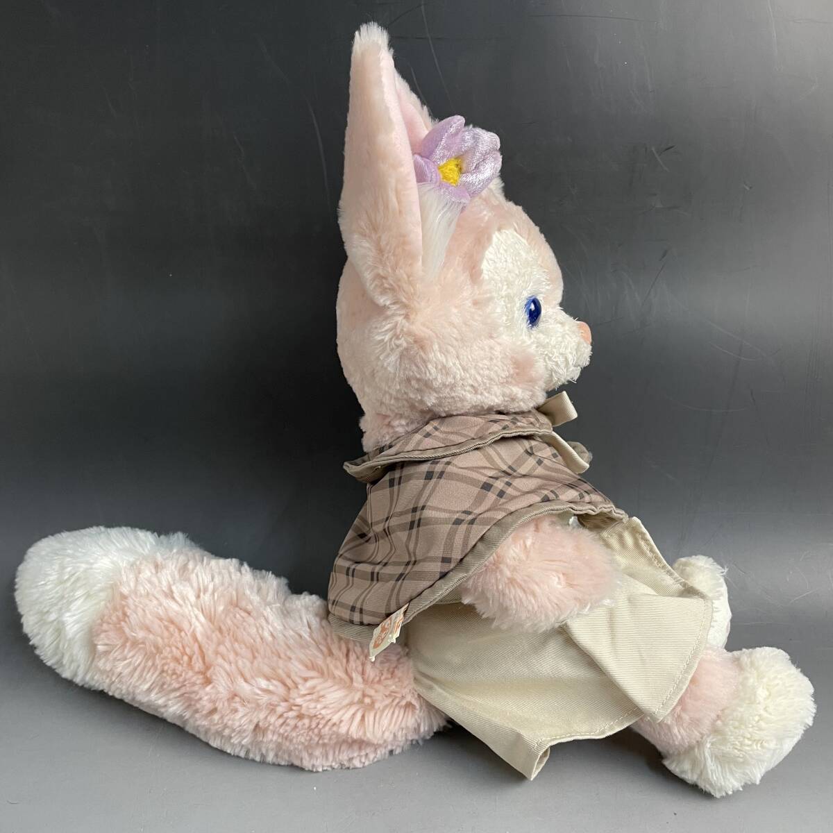 UNY42/59 ディズニー 東京ディズニーシー ダッフィー&フレンズ リーナベル ぬいぐるみ 探偵 コスチューム付き 美品 ぬいぐるみ TDS