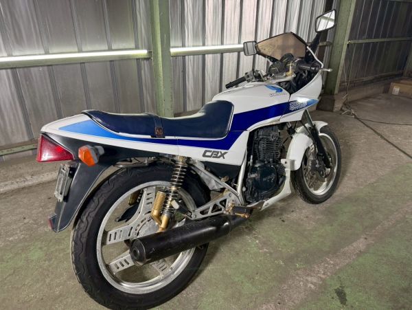 ホンダ CBX250 MC12 落札后の返品可(検 ZX-25 ZXR ニンジャ GPZ ゼファー Z250 VT GSR NSR CBR CBX CB FZR YZF TZR MT-25 GSXR ガンマ γ