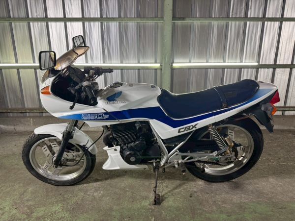 ホンダ CBX250 MC12 落札后の返品可(検 ZX-25 ZXR ニンジャ GPZ ゼファー Z250 VT GSR NSR CBR CBX CB FZR YZF TZR MT-25 GSXR ガンマ γ