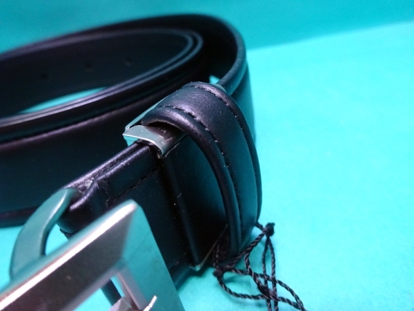 未使用■バーバリー ベルト 牛革 黒■