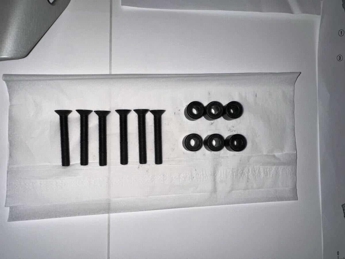 GIVI モノキーケース　金具　BMW R1200RS、R1250RS、R1200R、R1250R