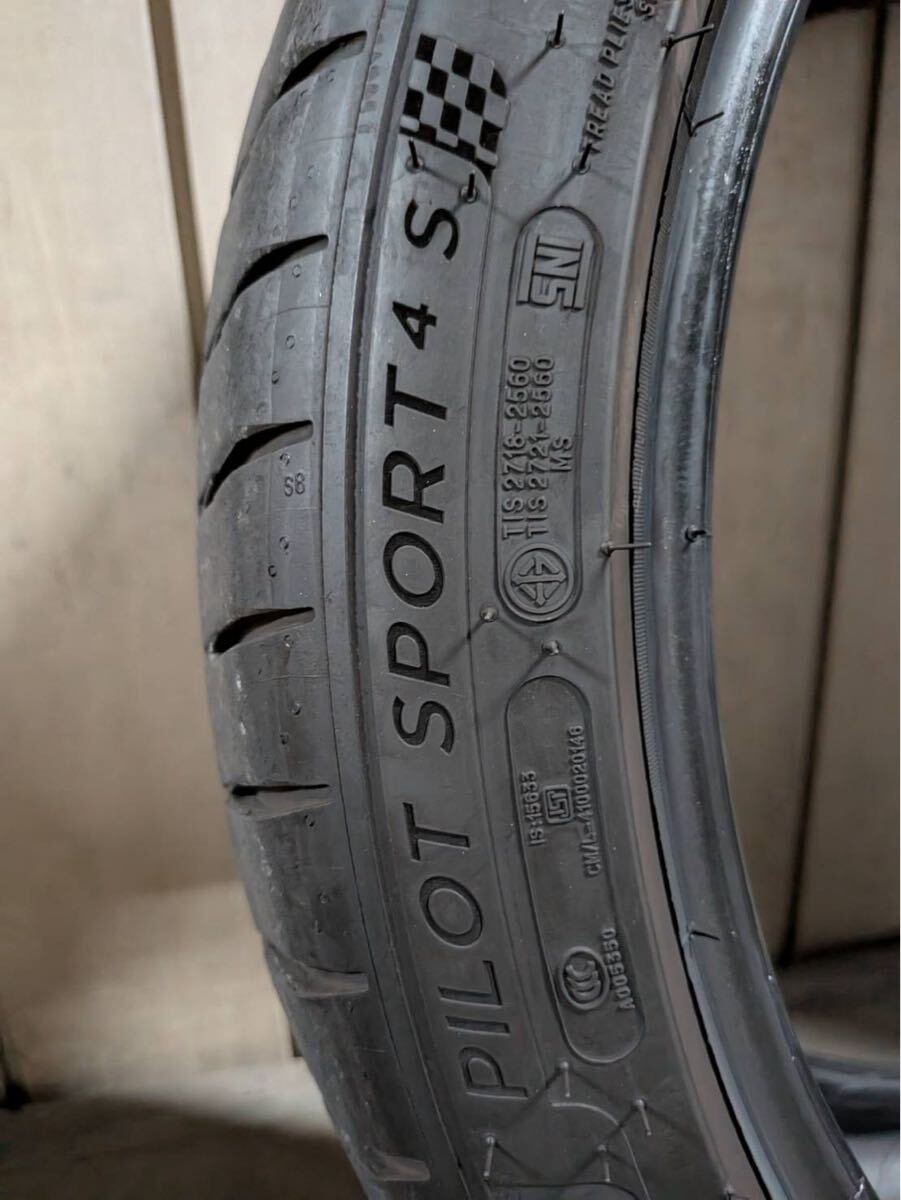 送料無料　ミシュランパイロットスポーツ4S 245/40/ZR19 （98Y）MO1_画像1