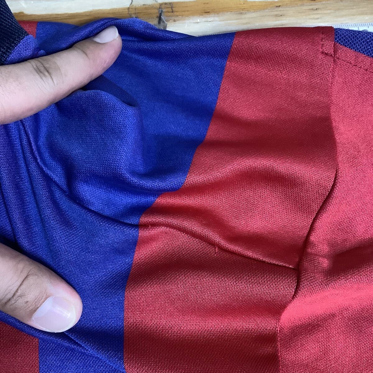 う1798 FC バルセロナ 2000-2001 レプリカユニフォーム NIKE ナイキ M ホーム UK制 エンブレム刺繍 ロゴ刺繍 ビンテージ