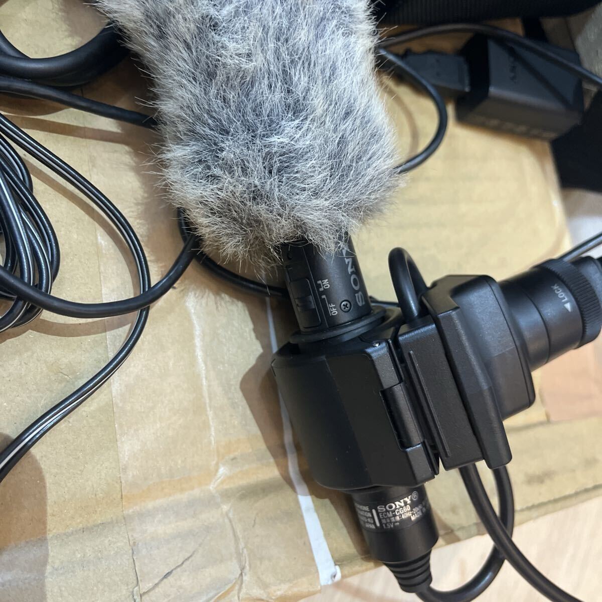 SONY FDR-AX60 リモコン三腳 VCT-VPR1 ショットガンママイクロフォン ECM-CG60 バッテリー2個(gè) SDカード付き 豪華 フルセット 現(xiàn)狀品 カメラ