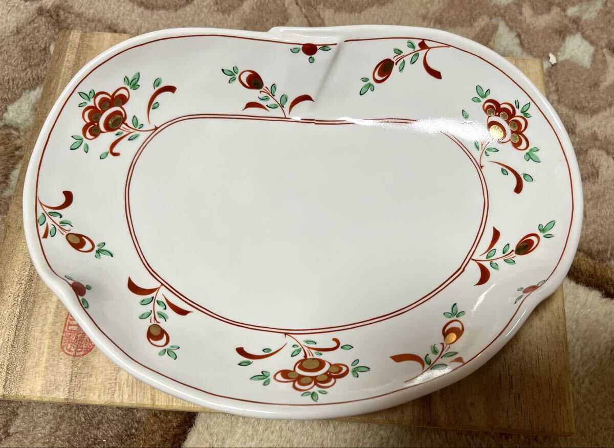 新品　たち吉　京都橘吉　5枚組　絵皿　赤絵花文　木箱入　オーバル　金縁　赤花　ギフト_画像8