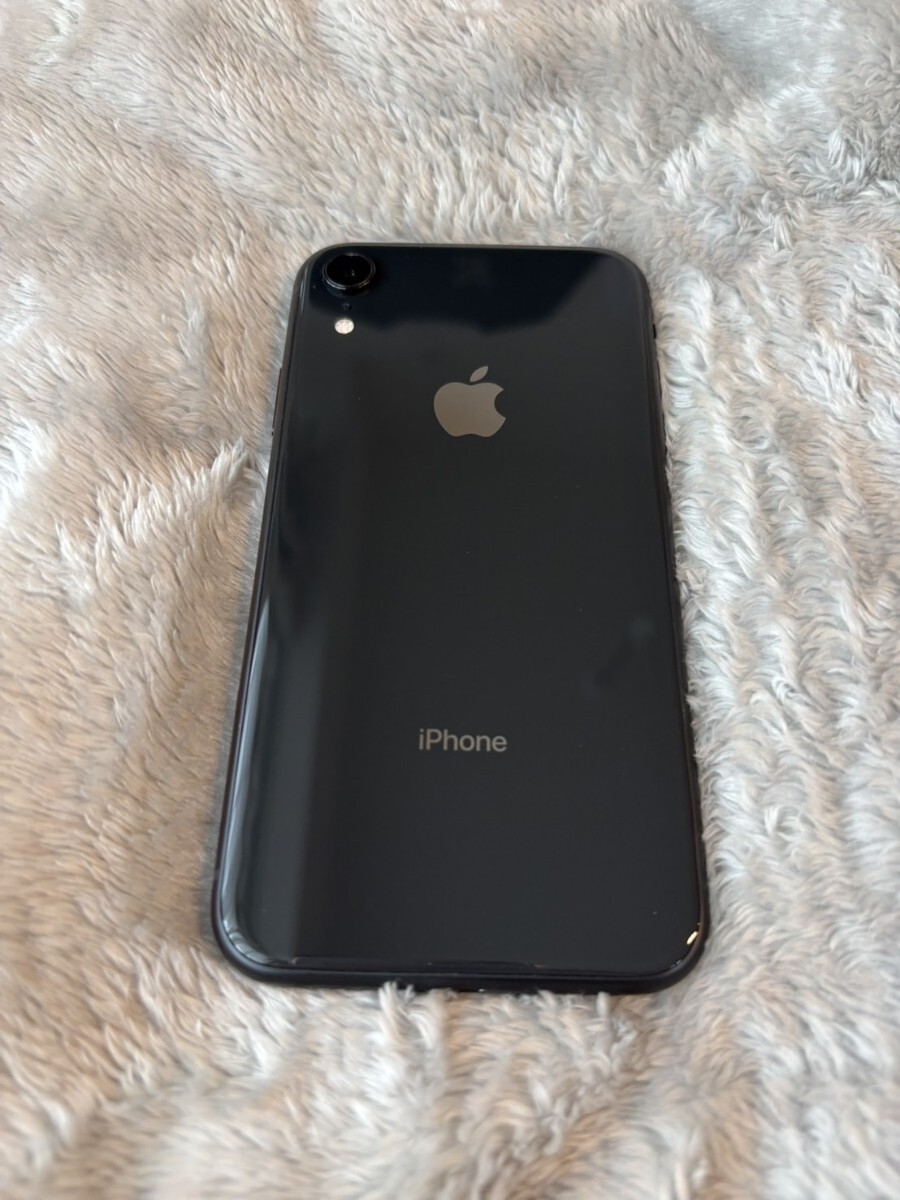 【中古】iPhone XR 64GB docomo バッテリー83% Apple Black