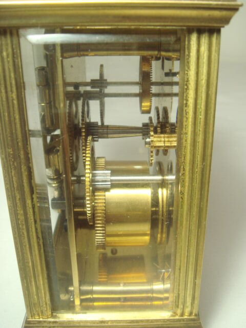 1977年 エリザベス女王シルバージュビリー（即位25周年記念）に作られた 記念時計 可動品