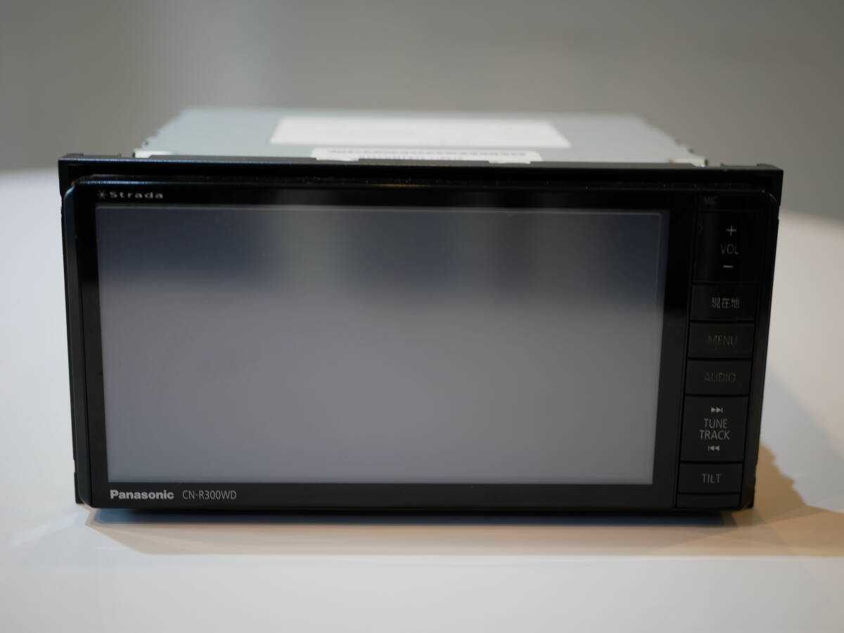 ストラーダ　CN-R300WD　USED　ジャンク_画像1