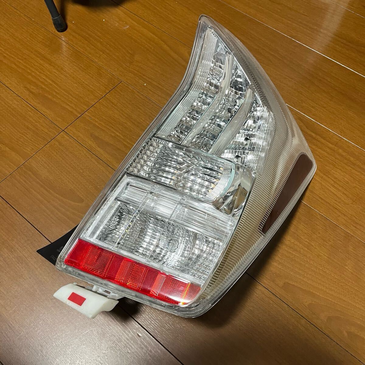 30プリウス 前期 ZVW30 純正加工USテール　STANLEY トヨタ テールランプ　クリアテール　加工テール　ワンオフ　US 左右セット _画像4