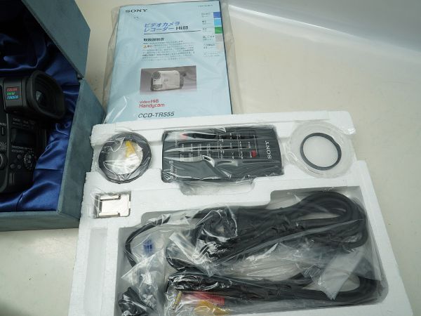 ★SONY/ソニービデオカメラなど★Handycam/CCD-TR555/HDR-HC3/HC3/DCR-PC350/Video8/ 等 計:7點まとめ【ジャンク品】31846